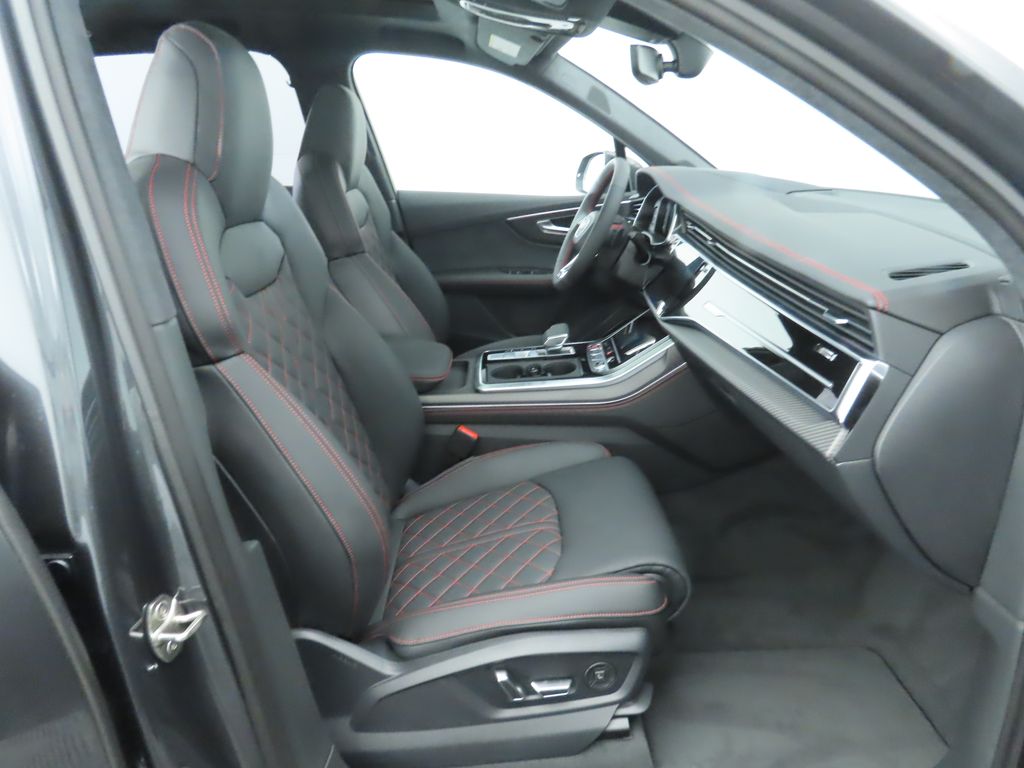 Thumbnail: 2025 Audi SQ7 - 22