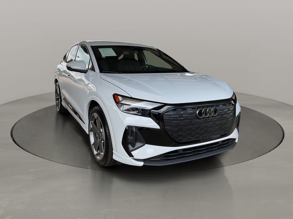 2025 Audi Q4 e-tron Sportback quattro Premium Plus 55