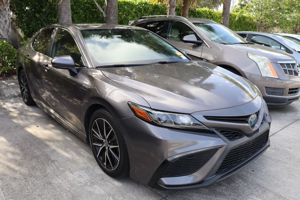 Thumbnail: 2021 Toyota Camry - 6