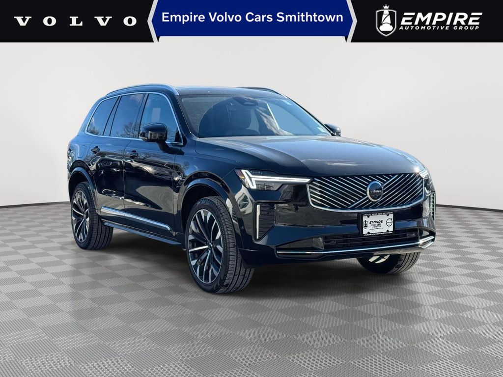 2026 Volvo XC90 B6 Plus 7-Passenger AWD