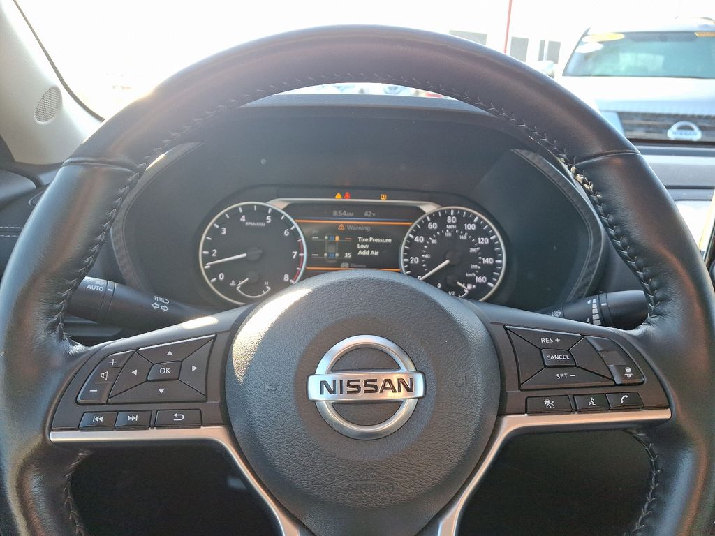 2022 Nissan Sentra SV 18