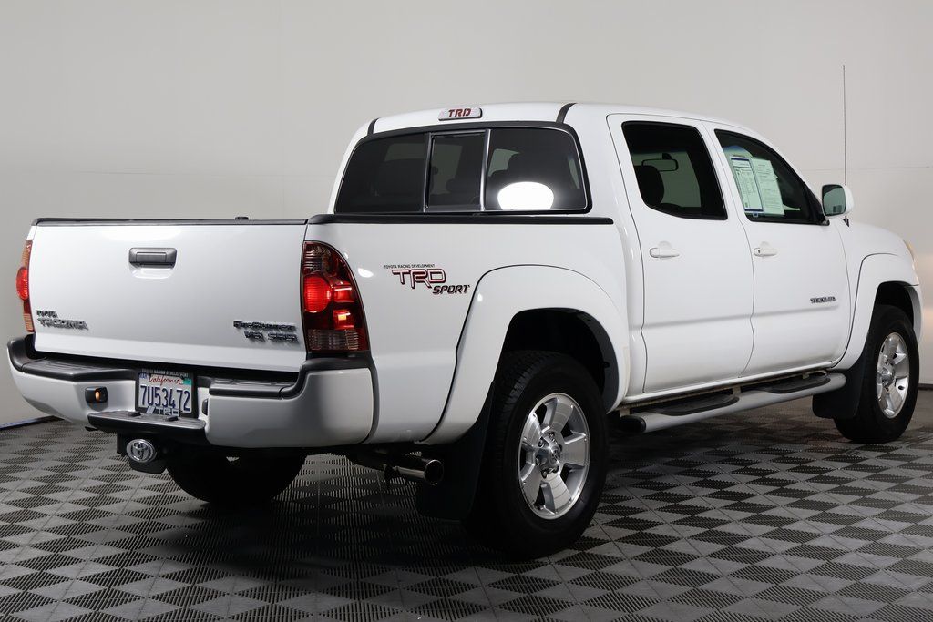 Thumbnail: 2005 Toyota Tacoma - 4