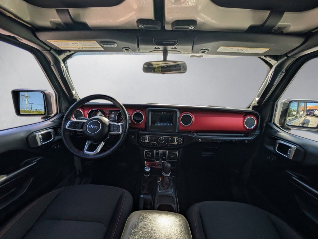Used 2020 Gray Jeep Unlimited Rubicon image 3