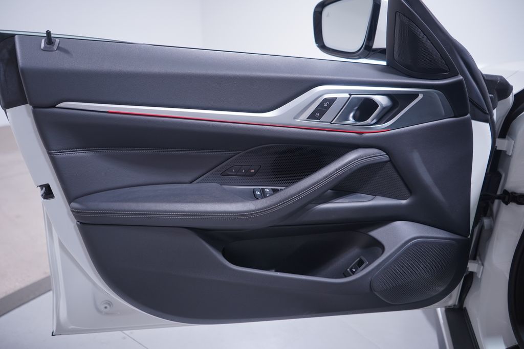 Thumbnail: 2023 BMW i4 - 16