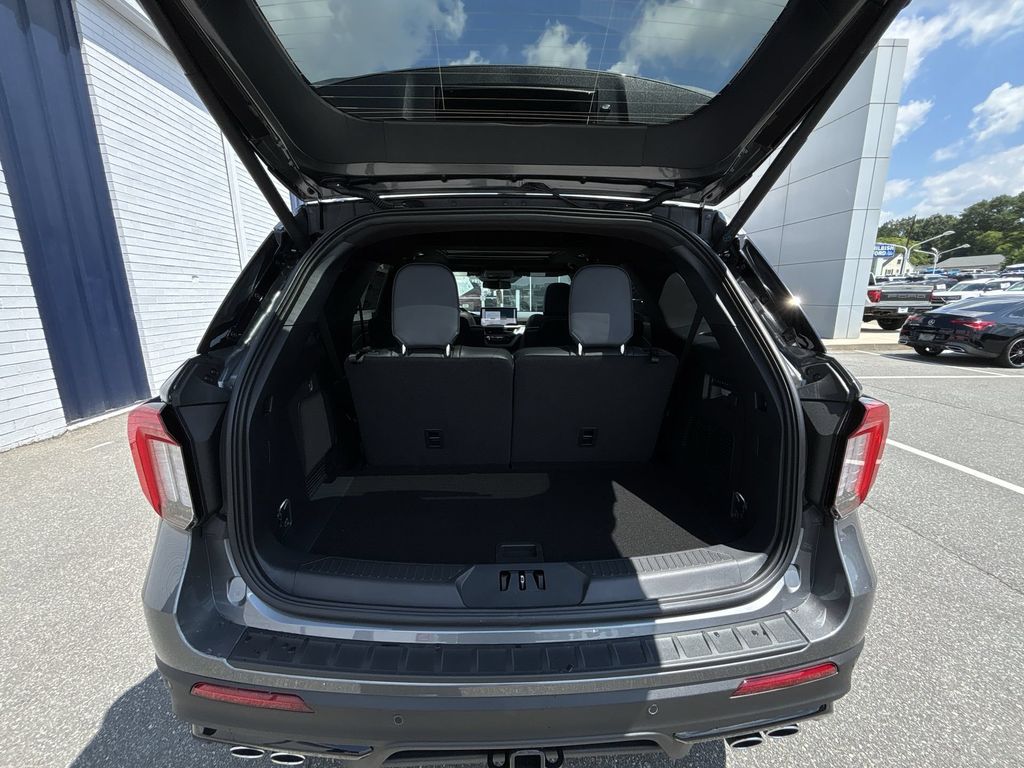 New 2026 Carbonized Gray Metallic Ford ST image 22