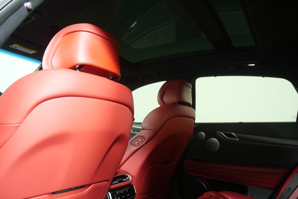 Thumbnail: 2025 Genesis G80 - 15