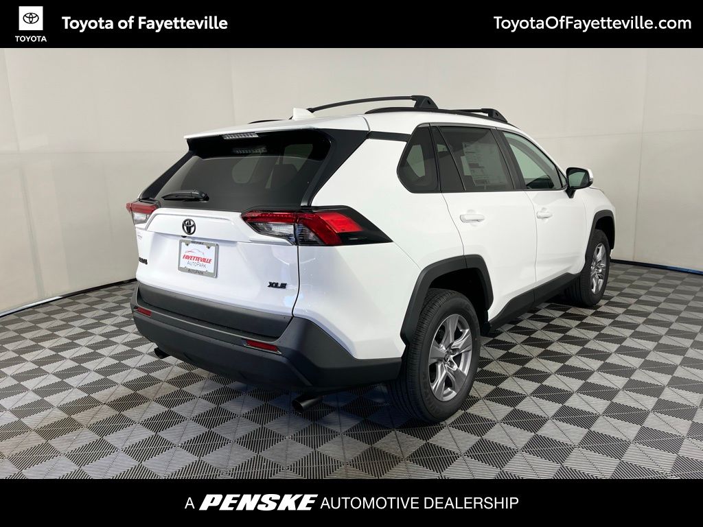 Thumbnail: 2025 Toyota RAV4 - 5