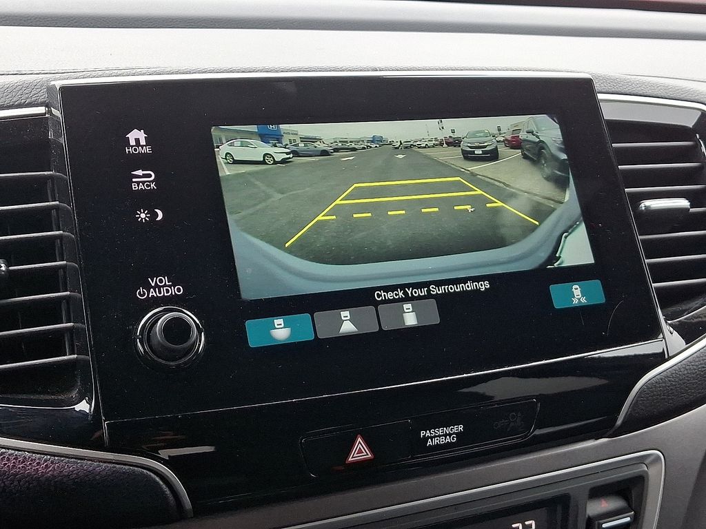 Thumbnail: 2022 Honda Pilot - 18