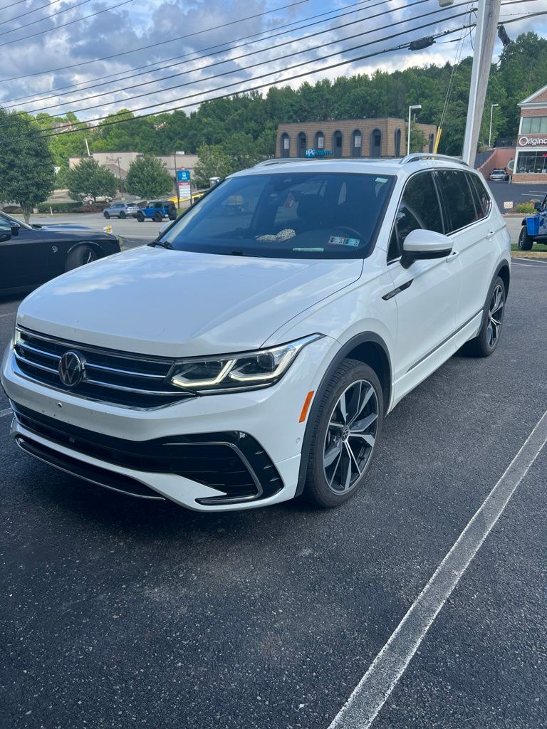 2022 Volkswagen Tiguan 2.0T SEL R-Line White at Sutliff Volkswagen