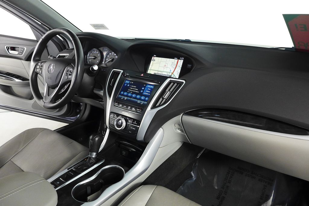 2018 Acura TLX Technology 13
