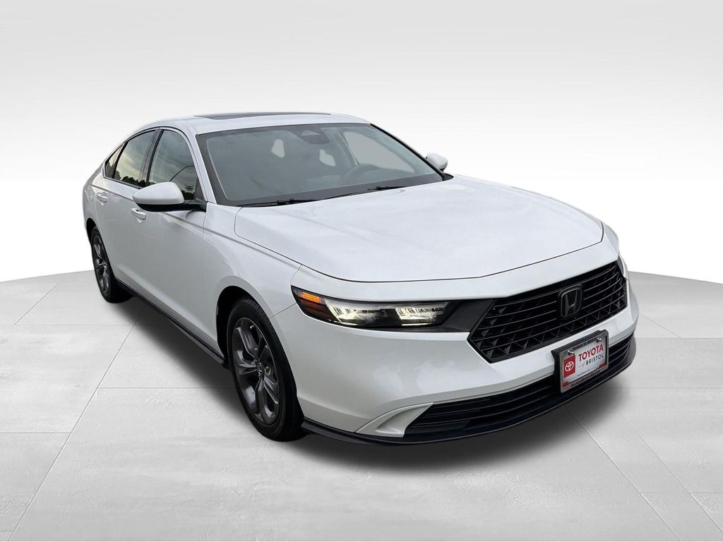 2023 Honda Accord Blanco Sedán Tracción delantera Transmisión variable continua