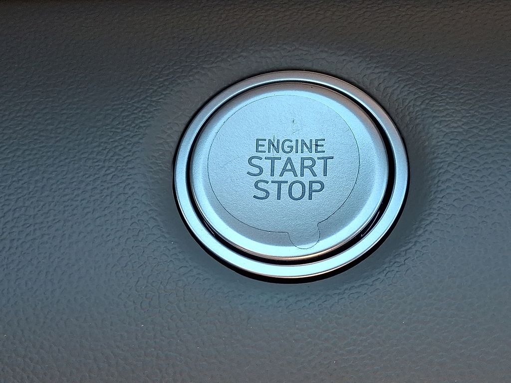 2026 Hyundai Elantra — photo 22