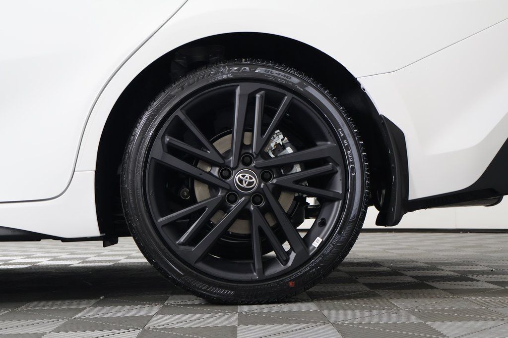 Thumbnail: 2026 Toyota Camry - 11