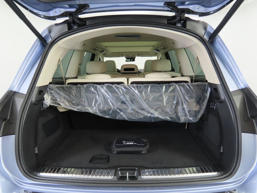 Thumbnail: 2026 Mercedes-Benz GLS - 29