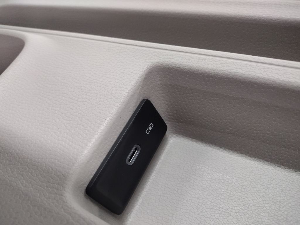 2025 Volkswagen ID. Buzz Pro S Plus