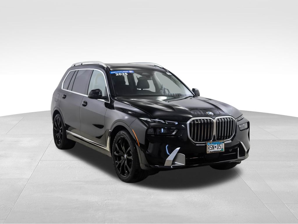 Thumbnail: 2025 BMW X7 - 7