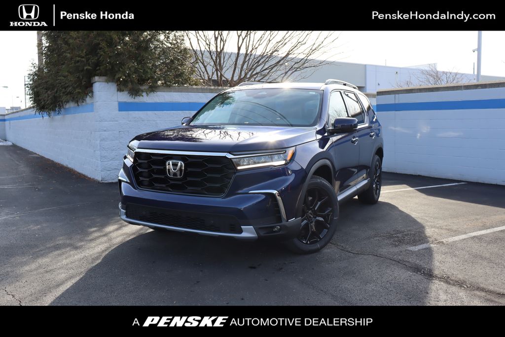 2025 Honda Pilot Touring -
                Indianapolis, IN