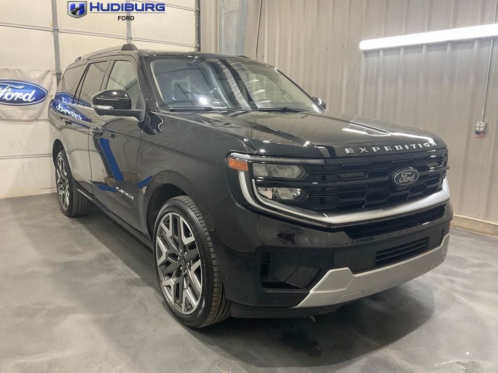 2025 Ford Expedition Platinum 4WD
