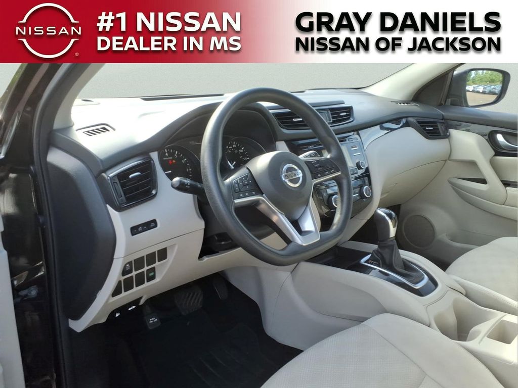Used 2017 Nissan Rogue Sport SUV
