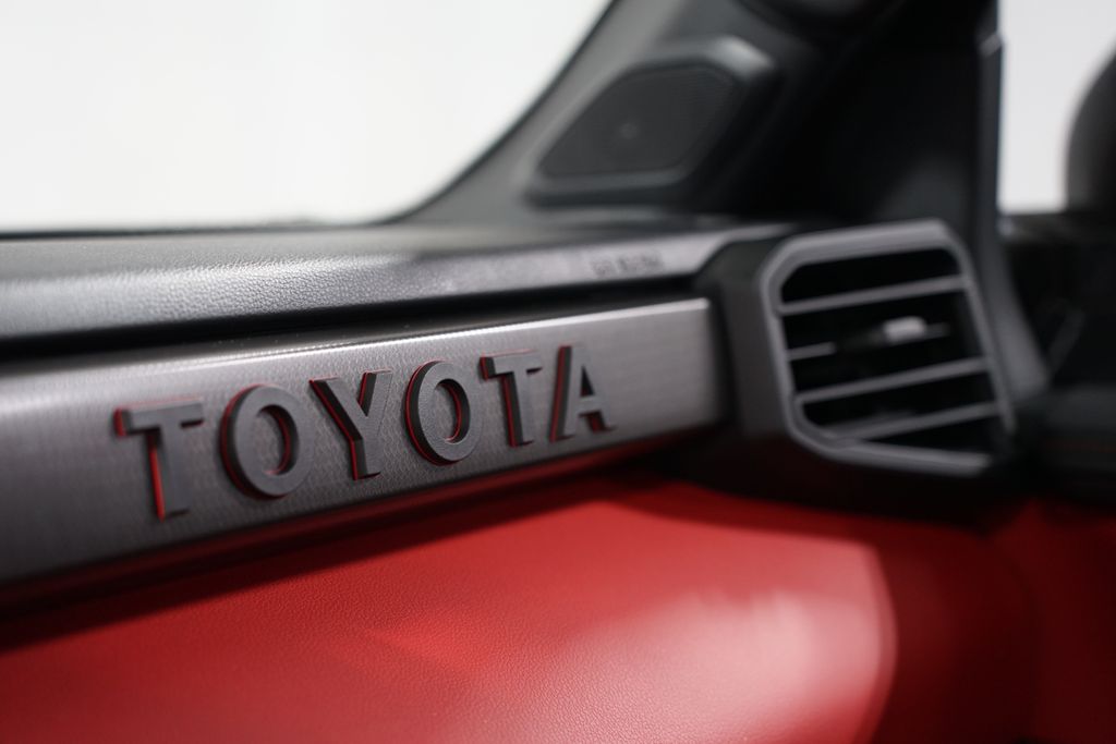 Thumbnail: 2025 Toyota Tundra - 31