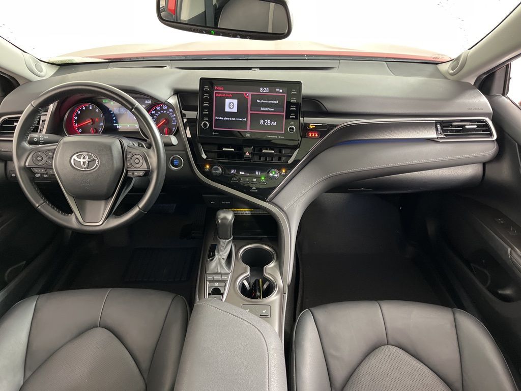 Thumbnail: 2021 Toyota Camry - 17