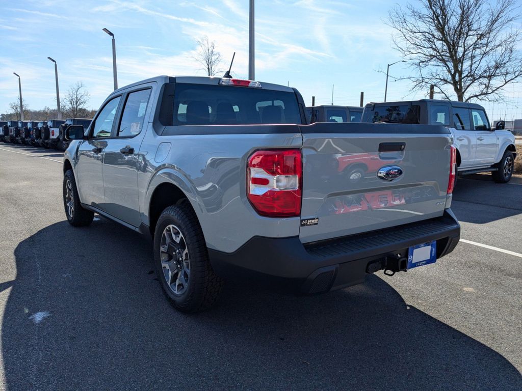2024 Ford Maverick XLT