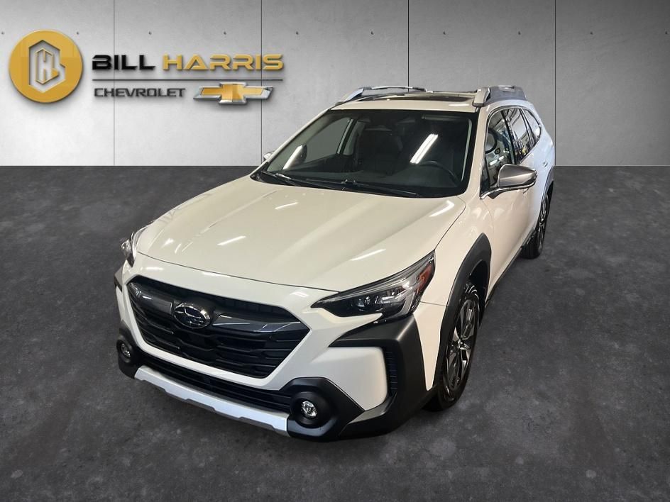 Crystal White Pearl 2023 Subaru Outback Touring AWD SUV / Crossover All-Wheel Drive Continuously Variable Transmission