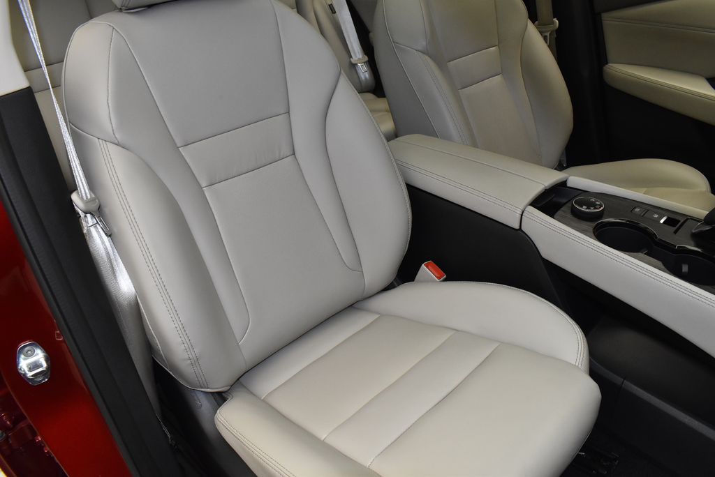 2022 Nissan Rogue SL 25