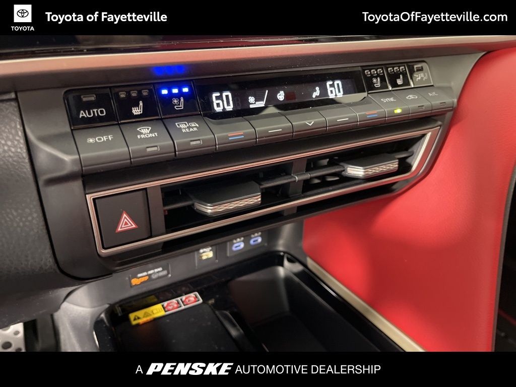 2025 Toyota Camry XSE 31