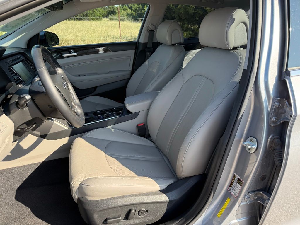 Thumbnail: 2016 Hyundai Sonata - 15