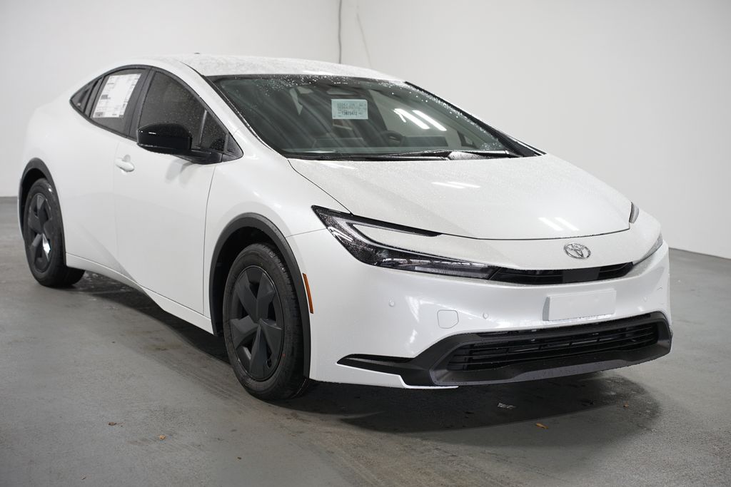 Thumbnail: 2026 Toyota Prius - 3
