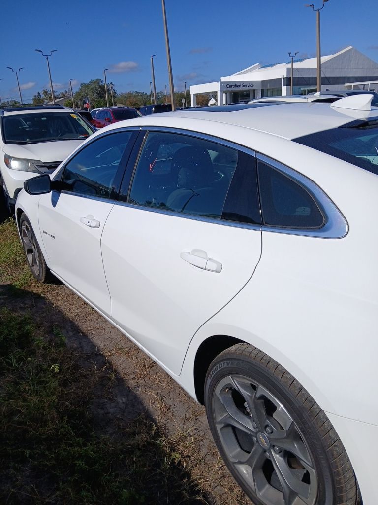 2022 Chevrolet Malibu LT 3