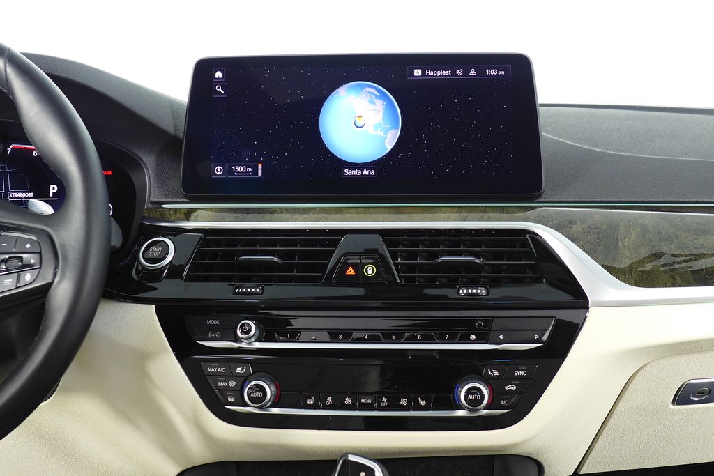 Thumbnail: 2021 BMW 5 Series - 26