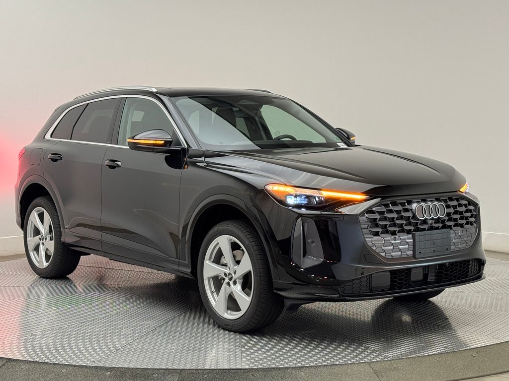Thumbnail: 2025 Audi Q5 - 2