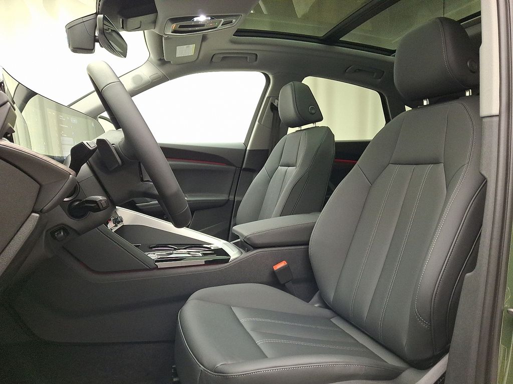 Thumbnail: 2026 Audi Q5 - 8