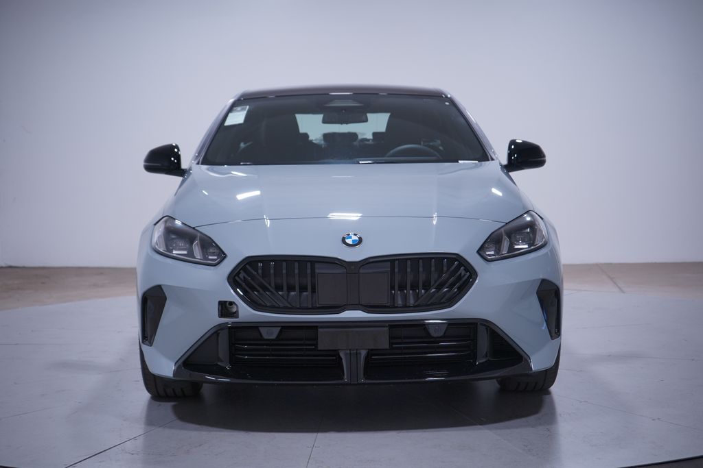 Thumbnail: 2026 BMW 2 Series - 4