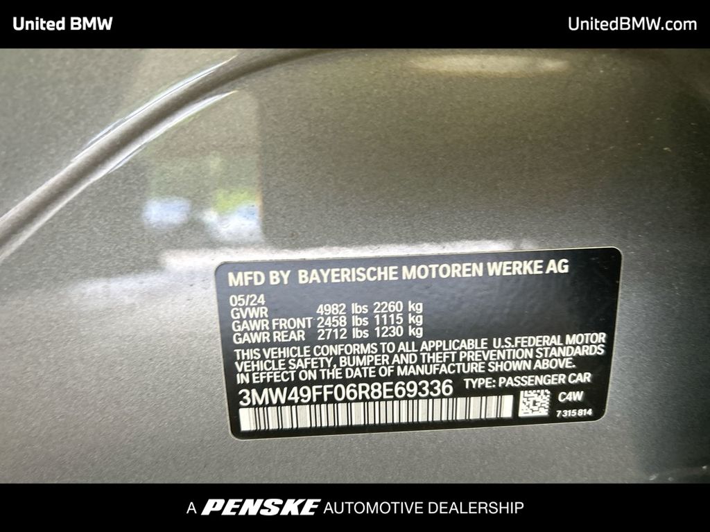 Thumbnail: 2024 BMW 3 Series - 23