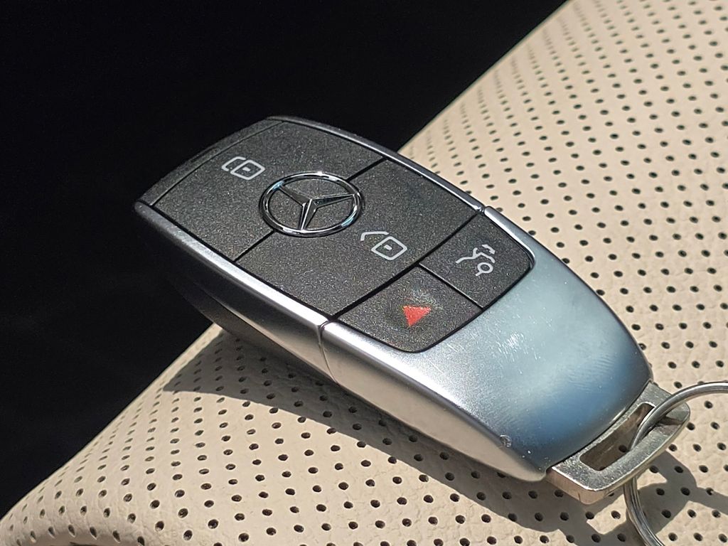 Certified Used 2025 Silver Mercedes-Benz GLS 450 image 39