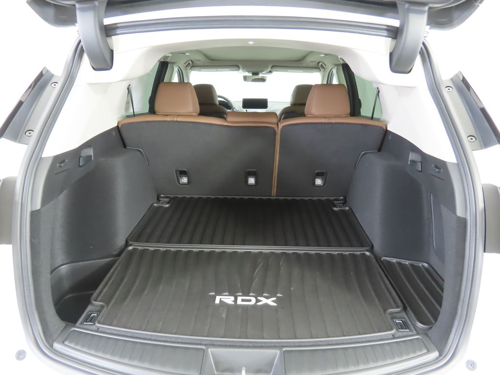 Thumbnail: 2025 Acura RDX - 28