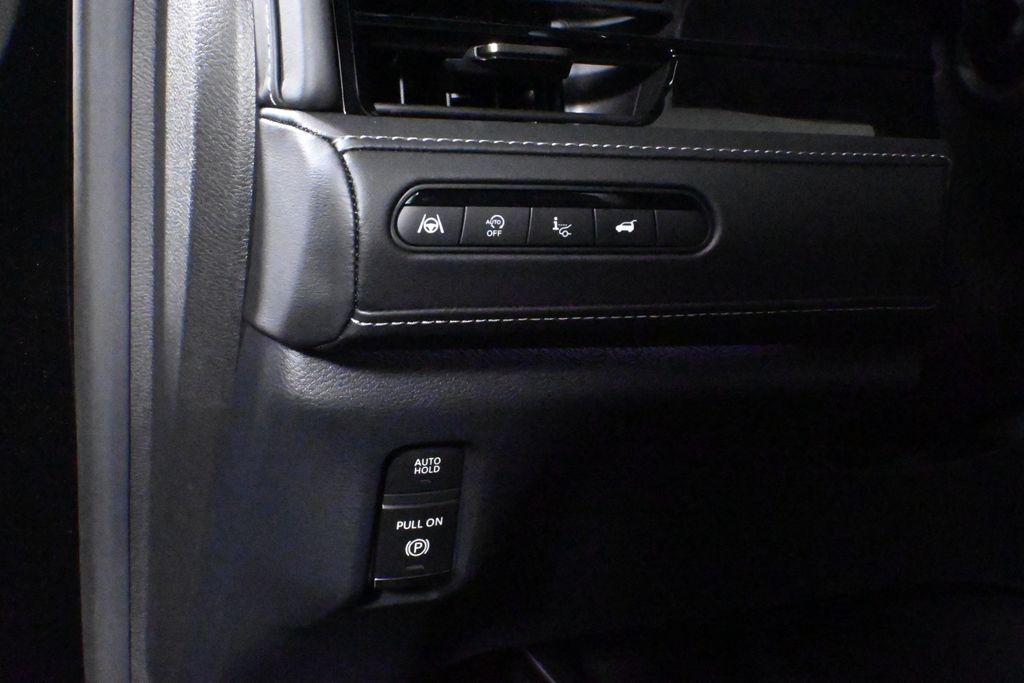 Thumbnail: 2025 INFINITI QX80 - 27