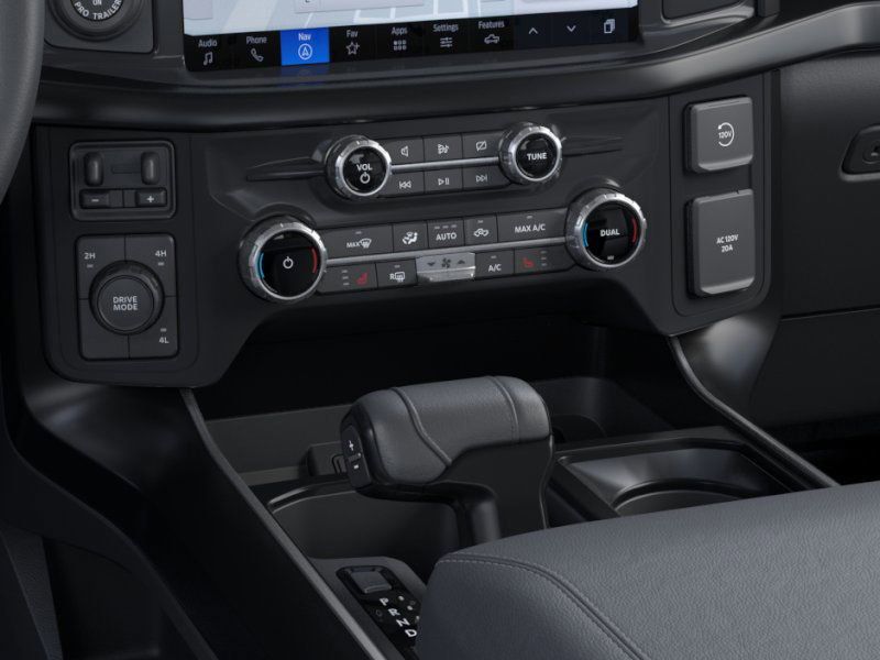 2024 Ford F-150 XLT photo