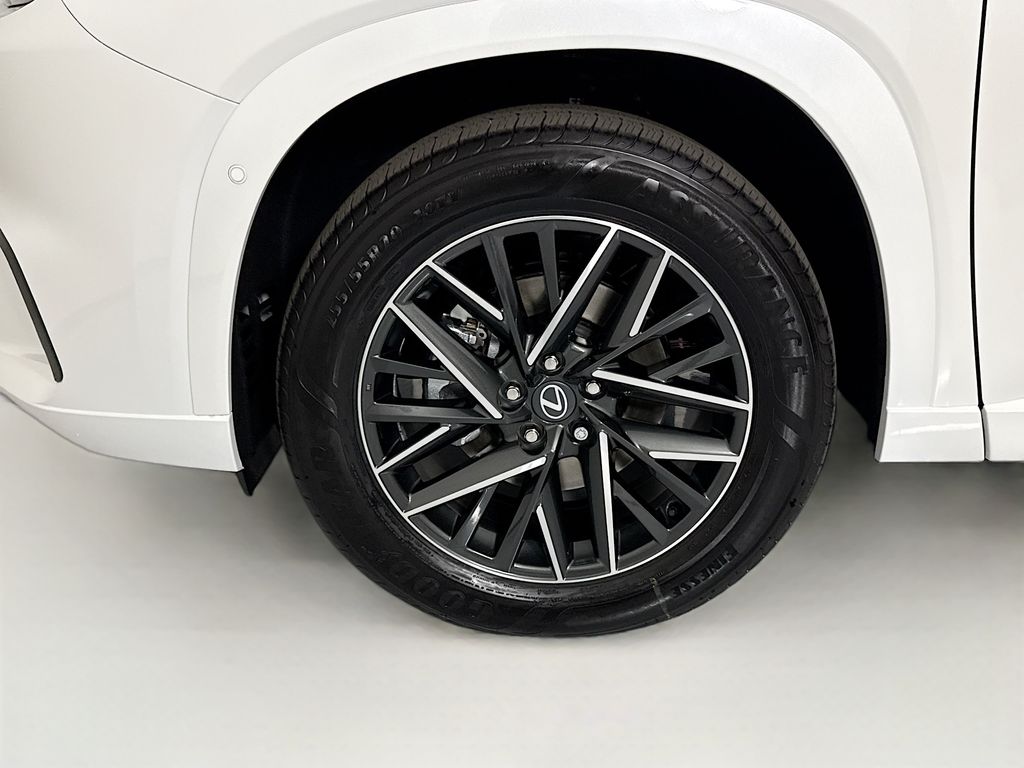 Thumbnail: 2026 Lexus TX - 31