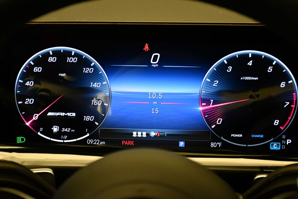 Thumbnail: 2026 Mercedes-Benz GLB - 26