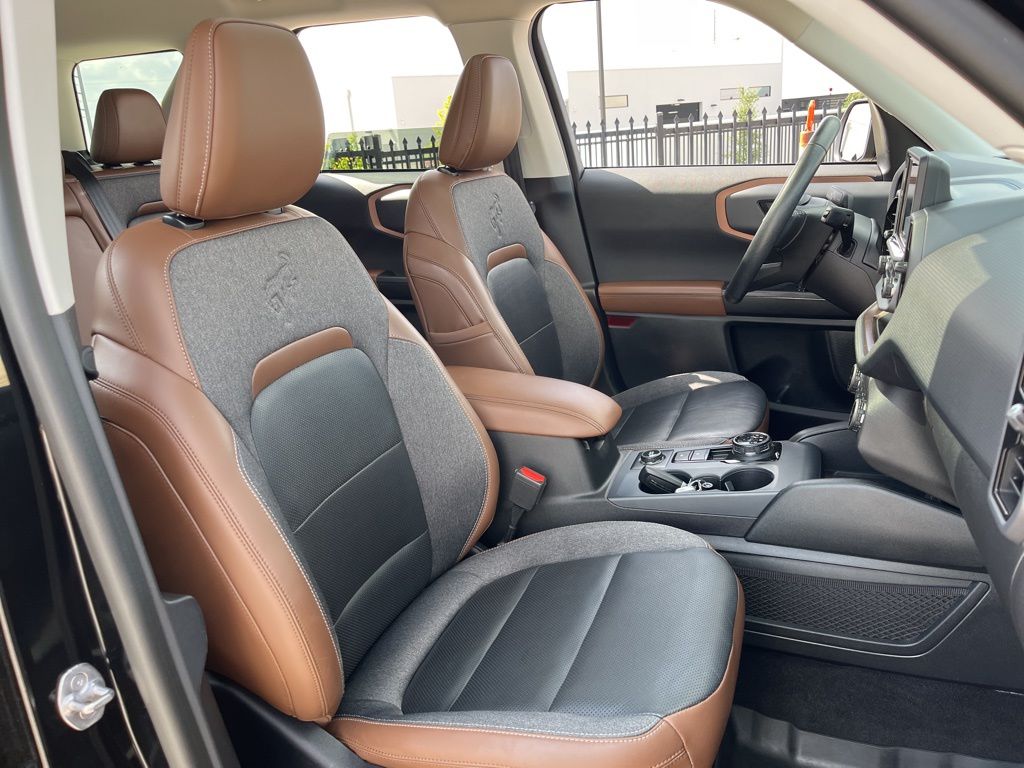 Thumbnail: 2022 Ford Bronco Sport - 31