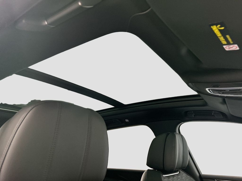 Thumbnail: 2026 Bentley Bentayga - 17