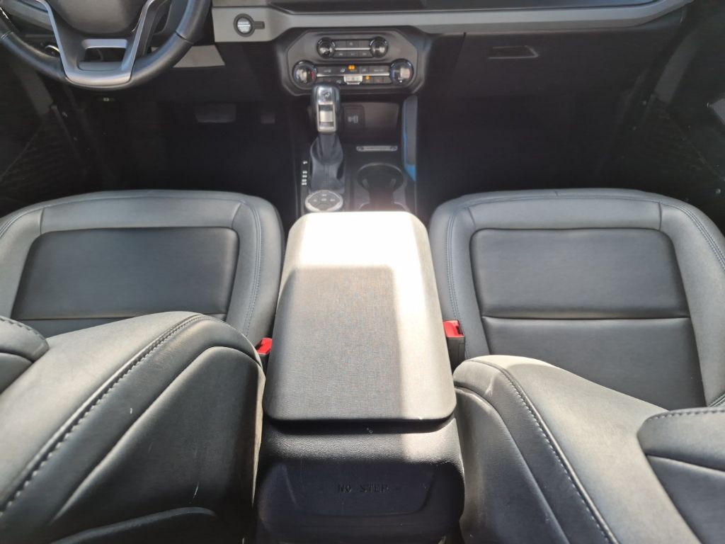 Used Car 2022 Ford Bronco  Black Diamond For Sale Under $35,000 In Austin, Texas