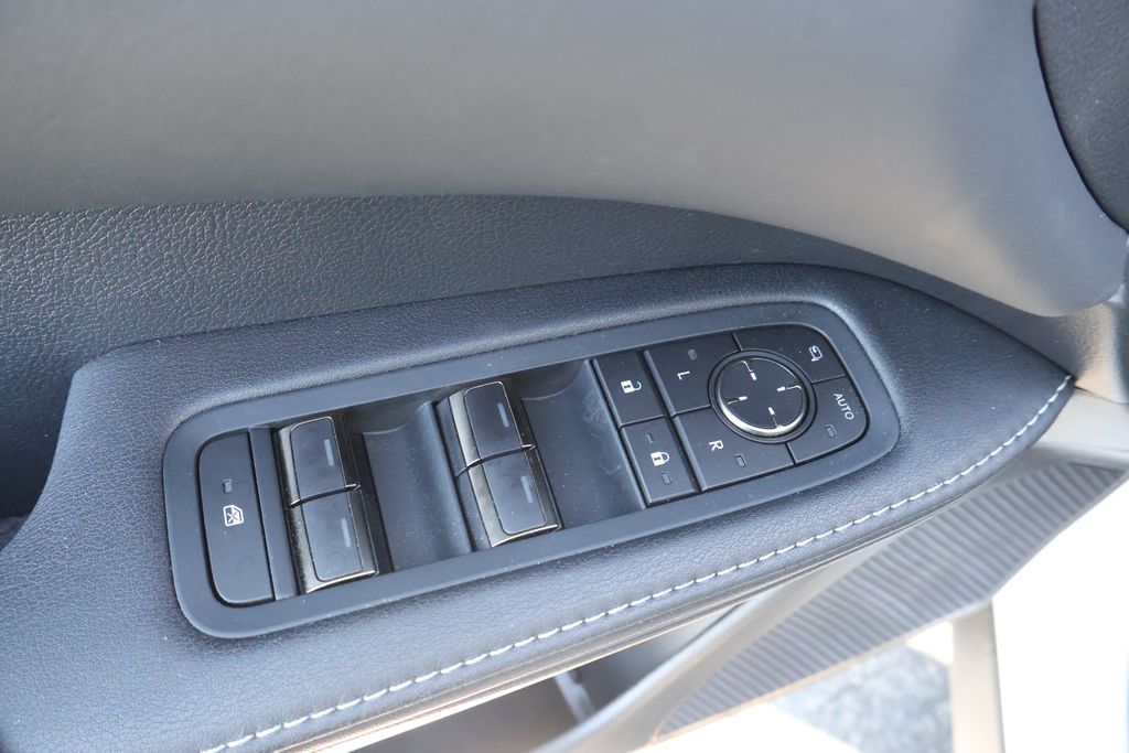 Thumbnail: 2025 Lexus RX - 13