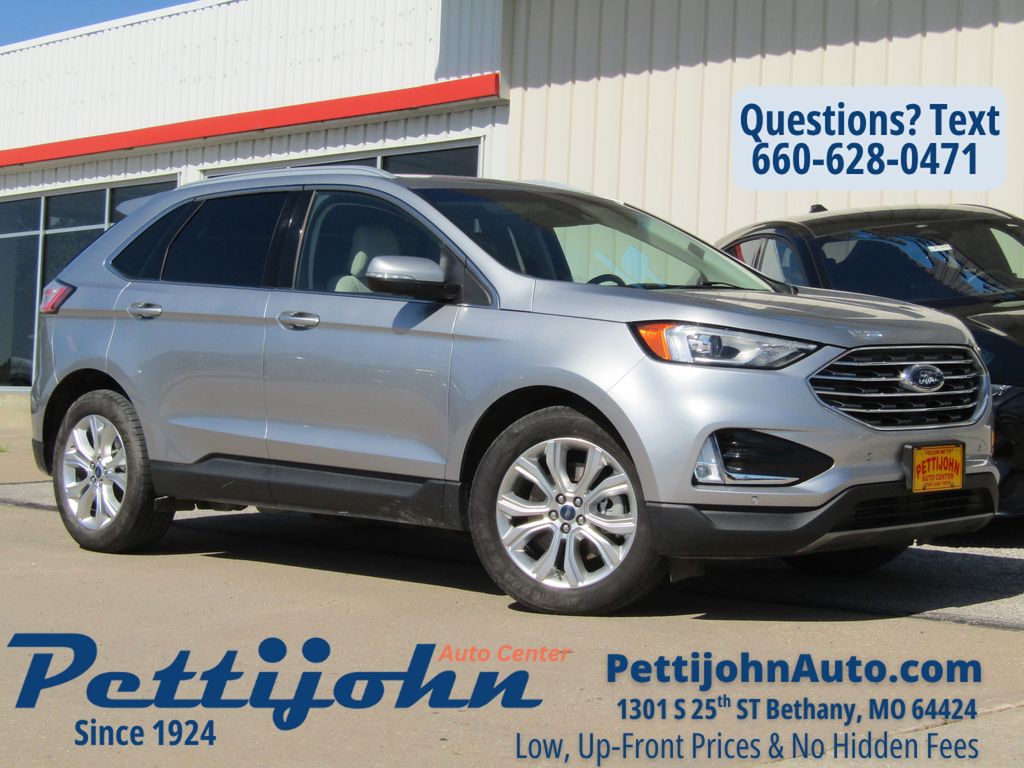 Silver Metallic 2020 Ford Edge Titanium AWD SUV / Crossover All-Wheel Drive 8-Speed Automatic