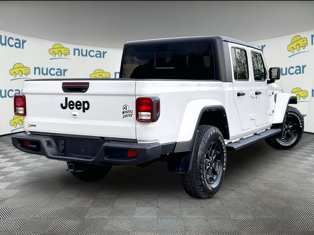 2022 Jeep Gladiator — photo 6