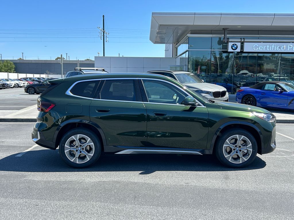 2025 BMW X1 xDrive28i 6